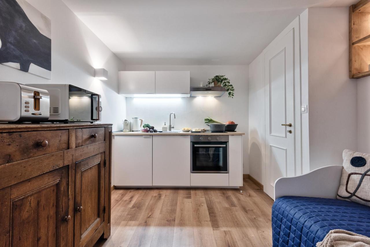 Corte Des Ambrois By Apartments To Art Turin Luaran gambar