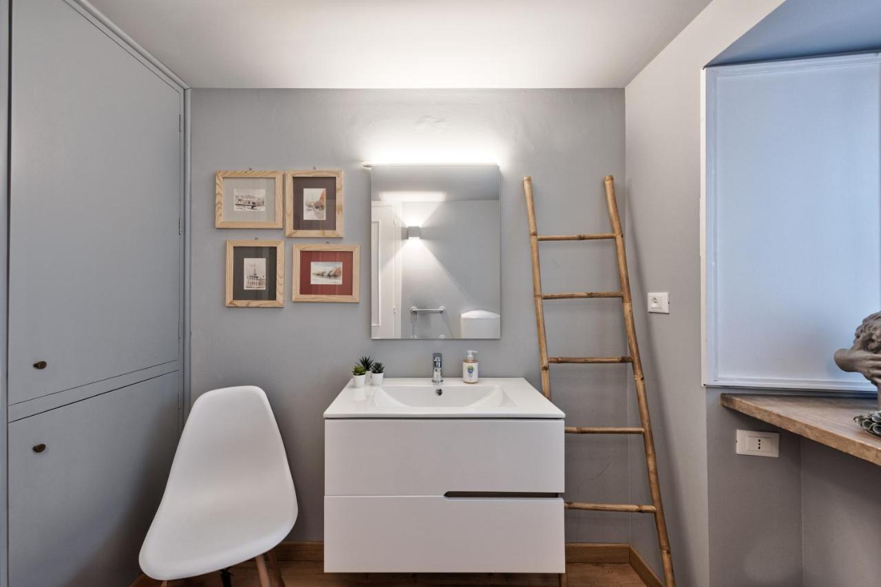 Corte Des Ambrois By Apartments To Art Turin Luaran gambar